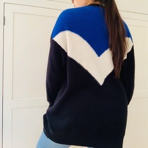 Express Blue/White/Black Long Knit Chevron Cardigan Size Medium
